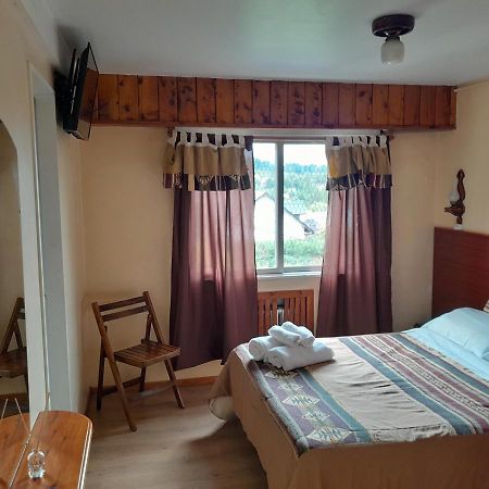 Hosteria Nuevo Pinar سان كارلوس دي باريلوتشي المظهر الخارجي الصورة
