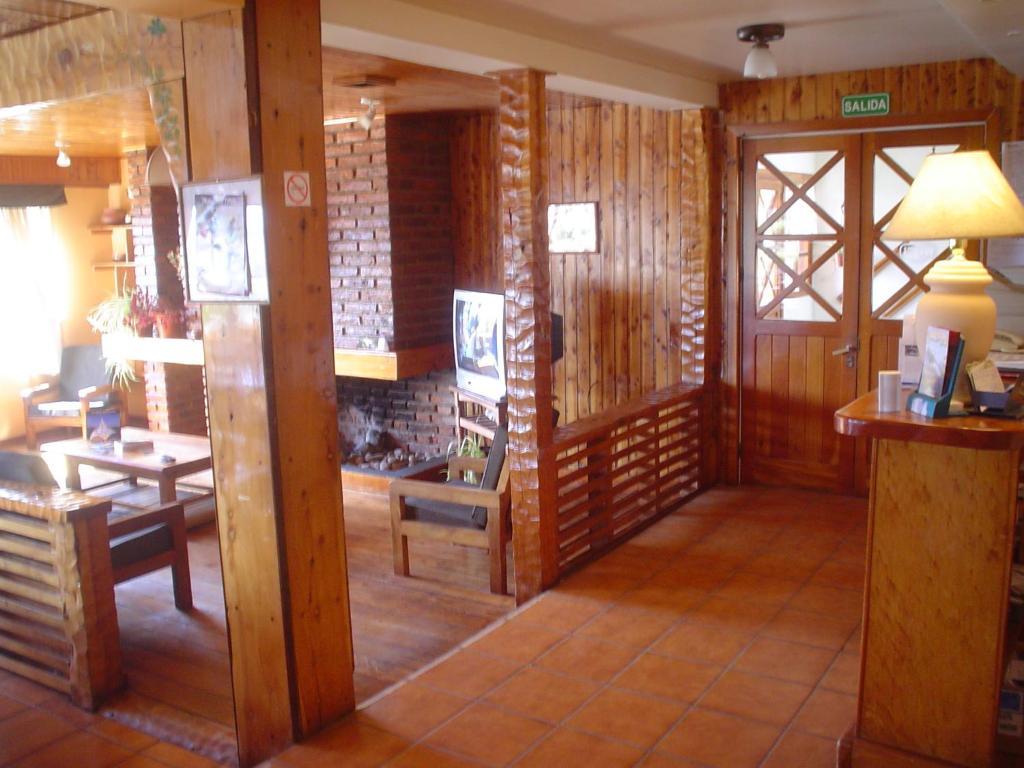 Hosteria Nuevo Pinar سان كارلوس دي باريلوتشي المظهر الخارجي الصورة